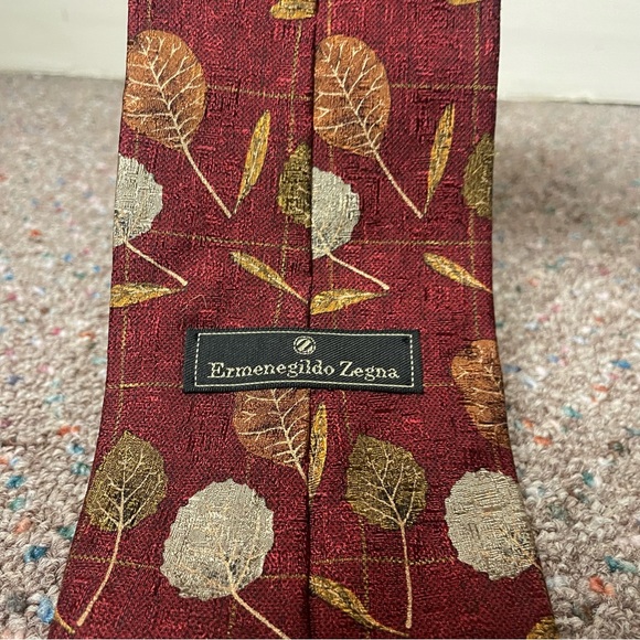 Vintage Ermenegildo Zegna Neck Tie Red Floral 100% Silk Made In Italy - Picture 4 of 7